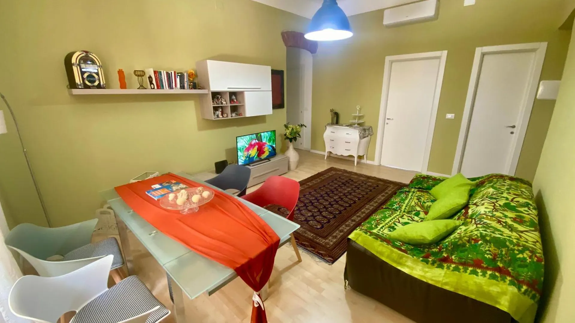 Appartamento Center House 272 La Spezia 0*,  Italia